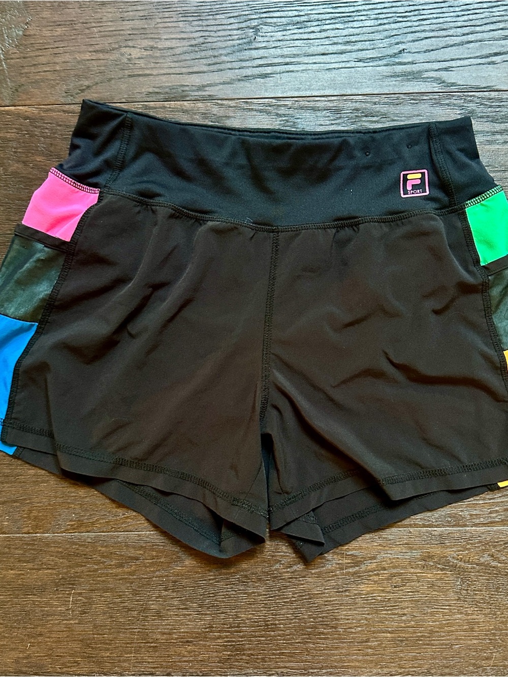 F-SPORT Fila Black Performance Women's Shorts with Colorblock Accents